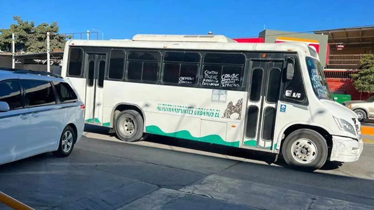 Trsnporte publico camion los cabos